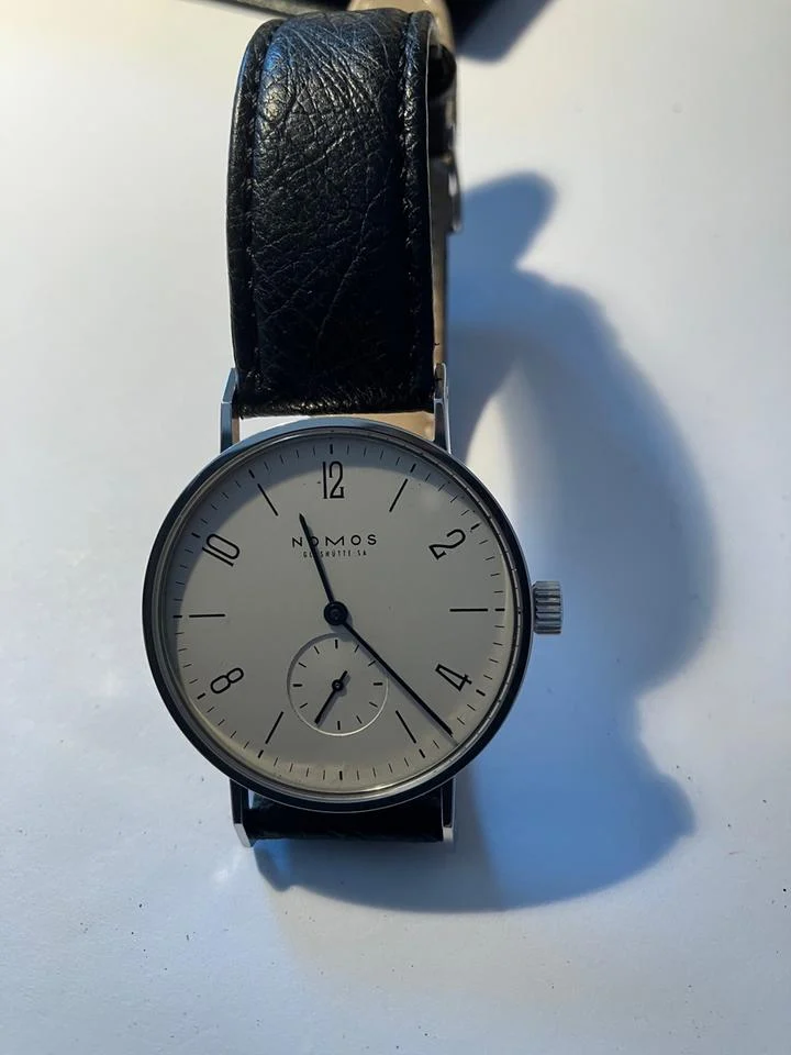 NOMOS Tangente 123