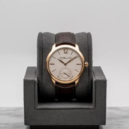 H.Moser & Cie. Endeavour 1321-0100