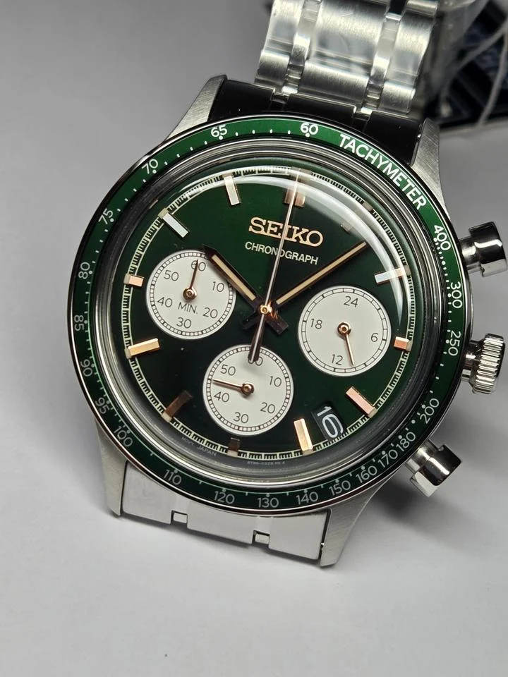 Seiko Chronograph SSB481