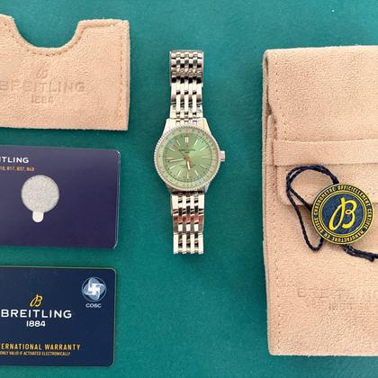 Breitling Navitimer A17395361L1A1