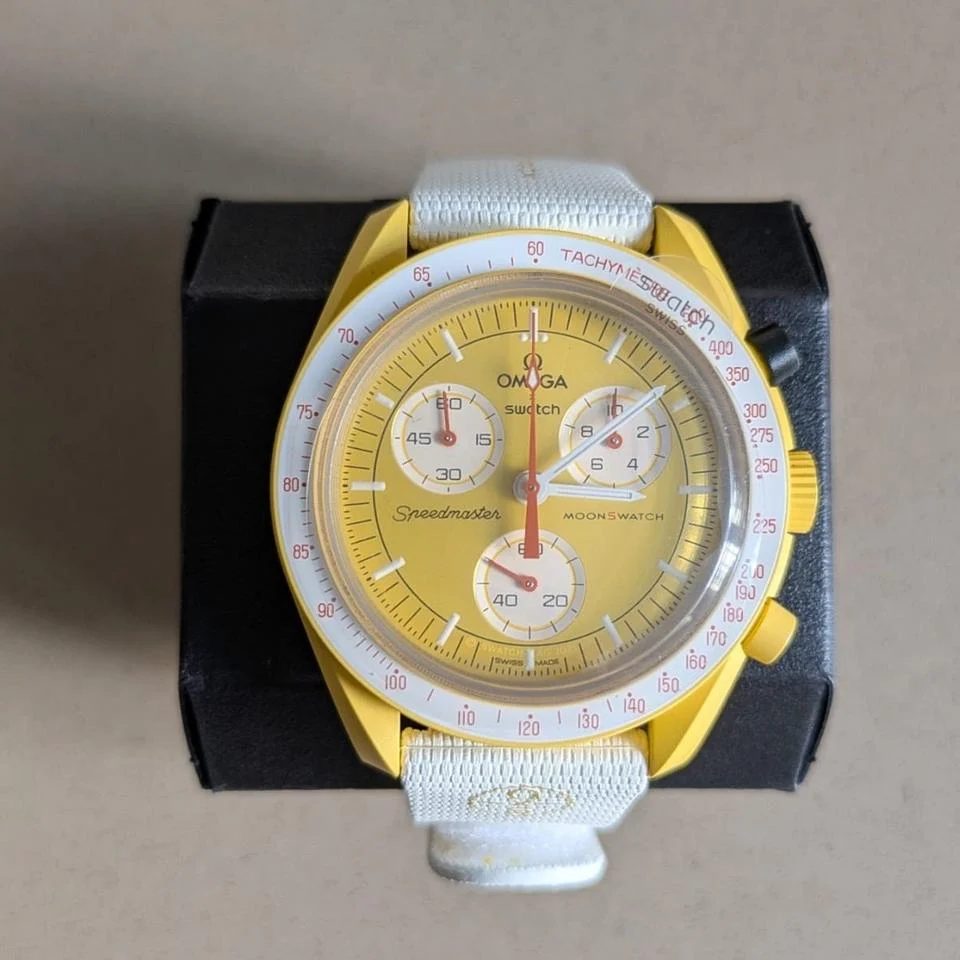 Swatch Moonswatch SSX01J100-1