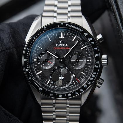 Omega Speedmaster 304.30.43.52.01.001