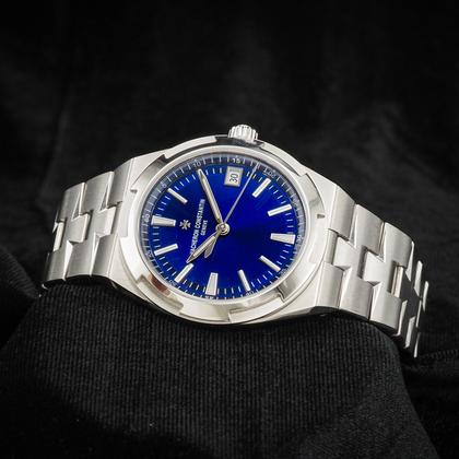 Vacheron Constantin Overseas 4520V/210A-B128