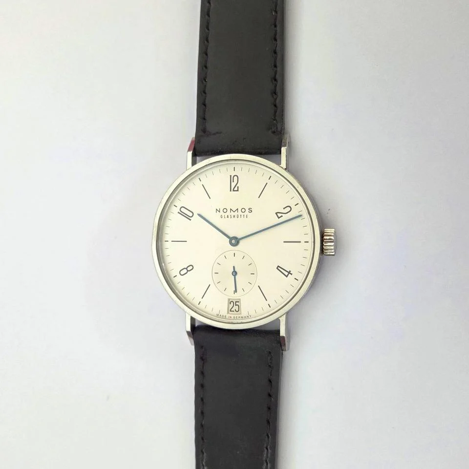 NOMOS Tangomat 602