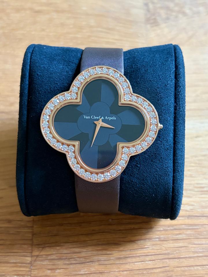 Van Cleef & Arpels Alhambra aro30200
