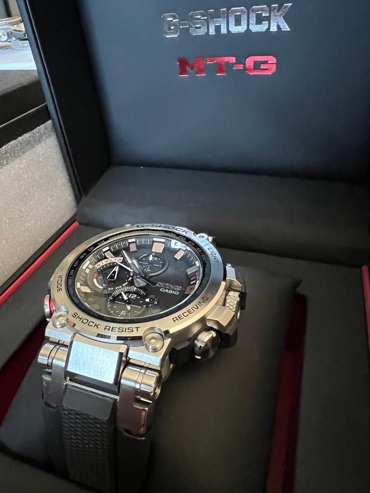 Casio G-Shock MTG-B1000-1AER
