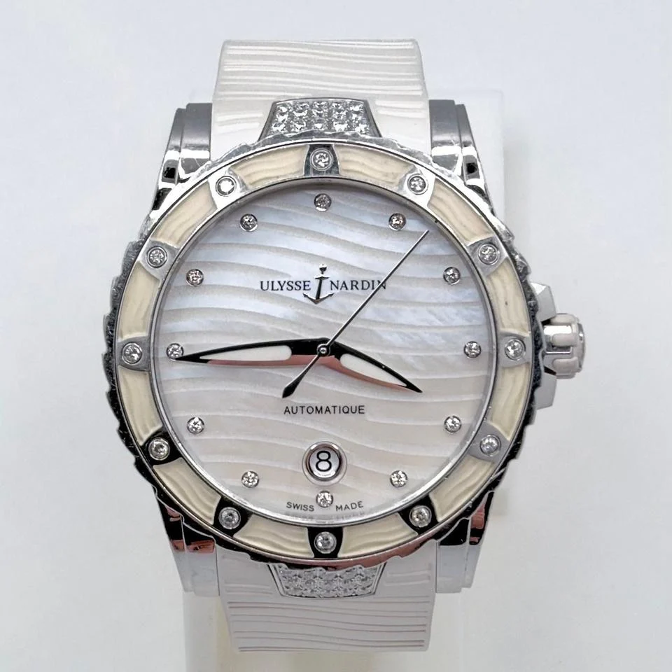Ulysse Nardin Lady Diver 8153-180E-3C/10