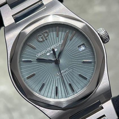 Girard Perregaux Laureato 81010-11-3475-1CM