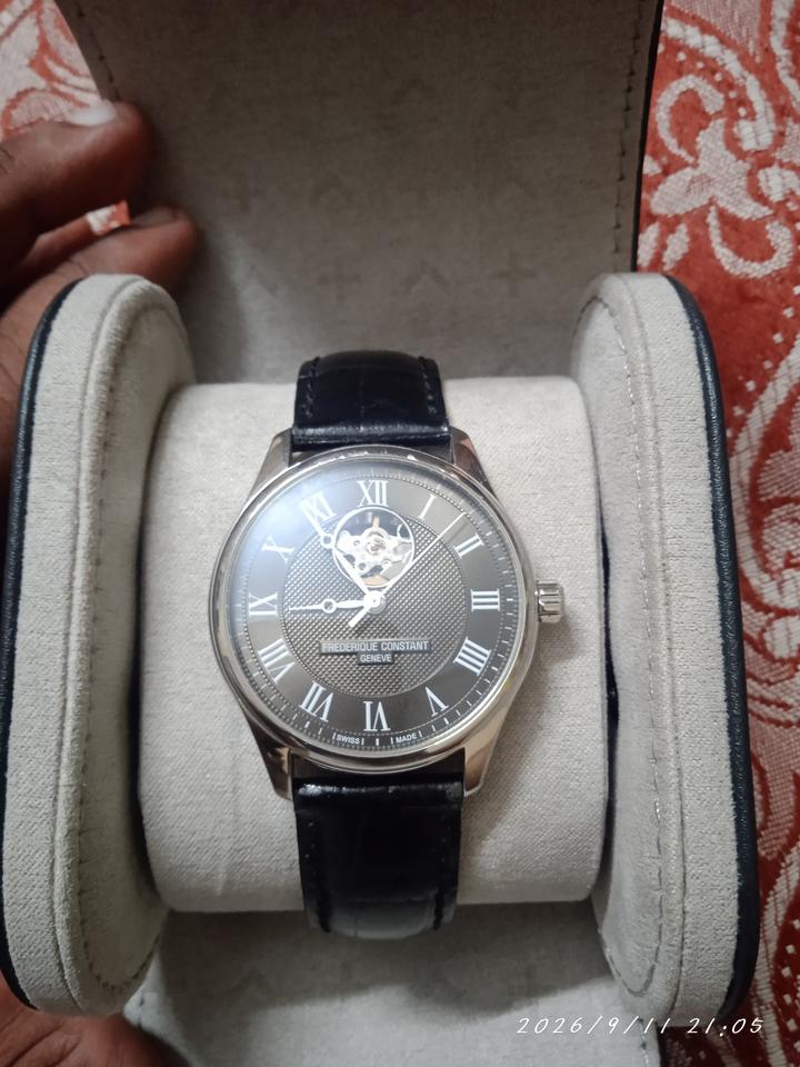 Frederique Constant Classics Heart Beat FC-310MCK5B6