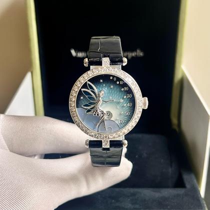 Van Cleef & Arpels VCARO8ZD00