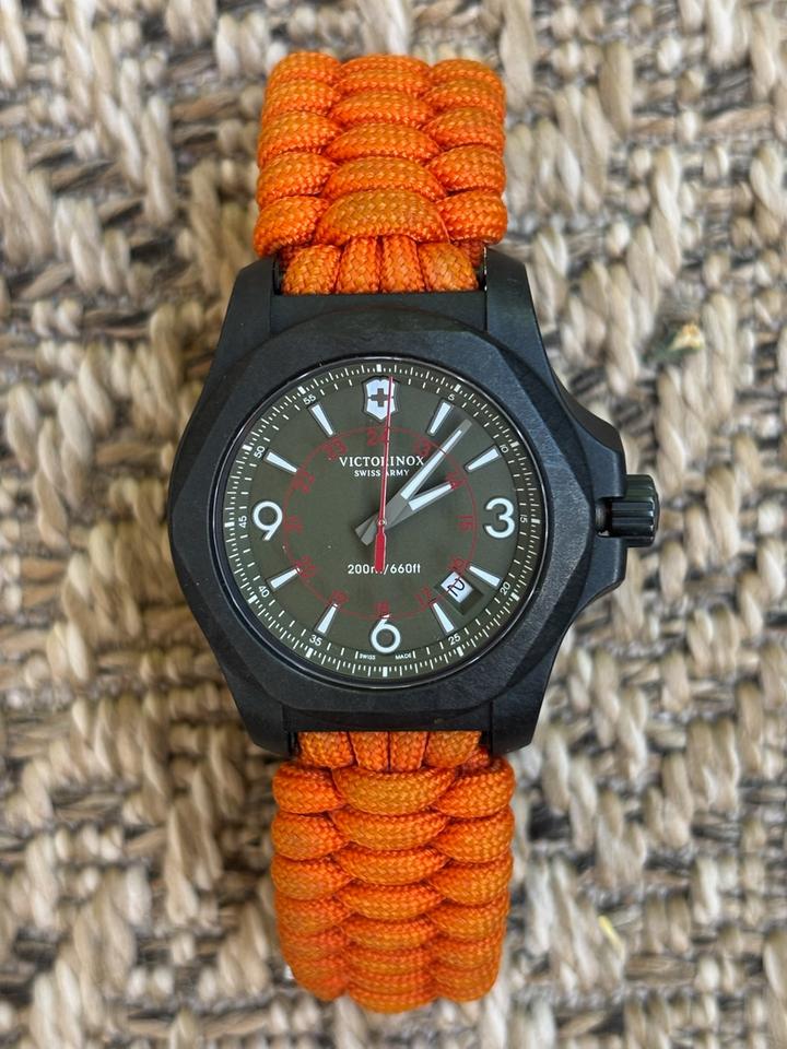 Victorinox Swiss Army I.N.O.X. 241800.1