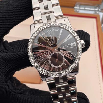 Roger Dubuis Excalibur RDDBEX0376