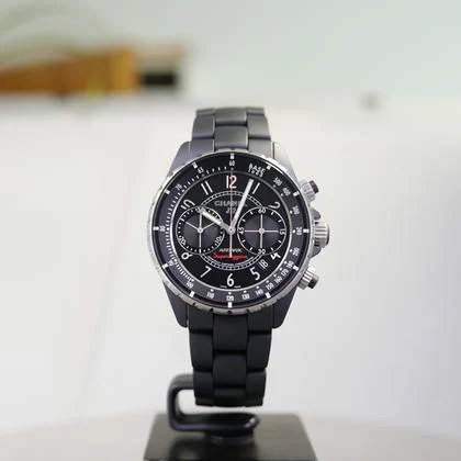 Chanel J12 H3409