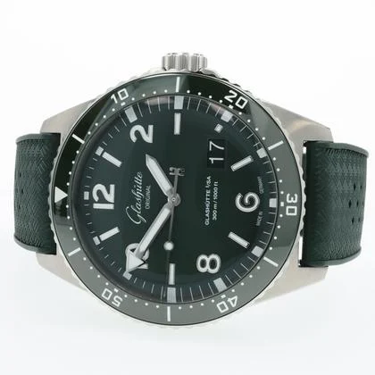 Glashütte Original SeaQ 1-36-13-07-83-34
