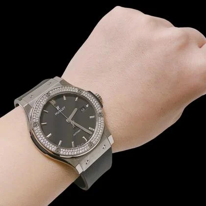 Hublot Classic Fusion 542.NX.1171.LR.1104