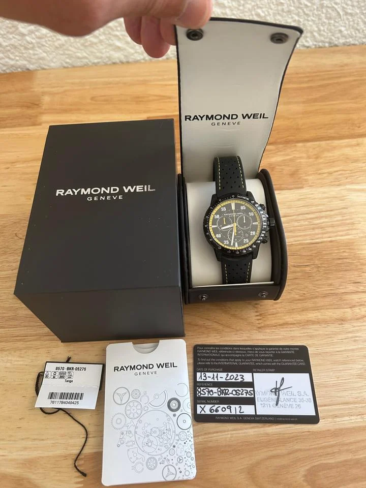 Raymond Weil Tango 8570-BKR-05275