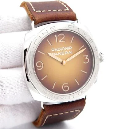 Panerai Radiomir PAM 00687