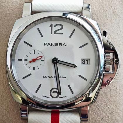 Panerai Luminor Luna Rossa PAM 01378