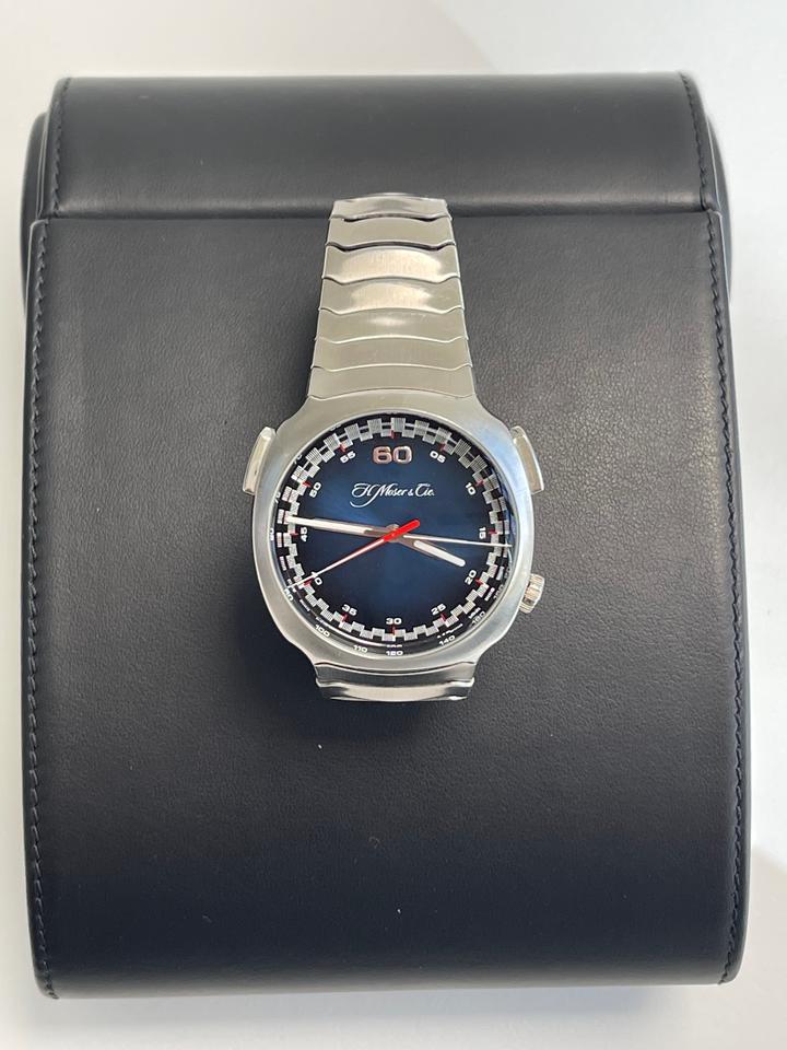 H.Moser & Cie. 6902-1201