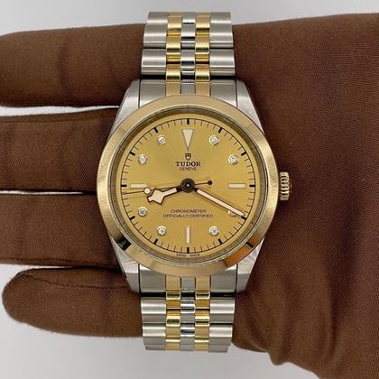 Tudor Black Bay M79683-0005