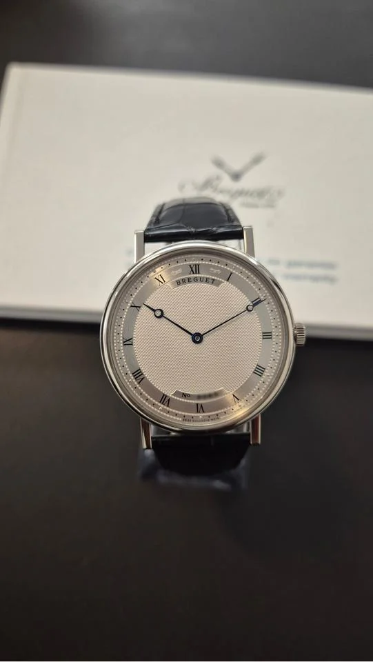 Breguet Classique 5157BB/11/9V6