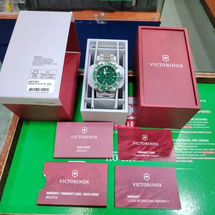 Victorinox Swiss Army Maverick 242107