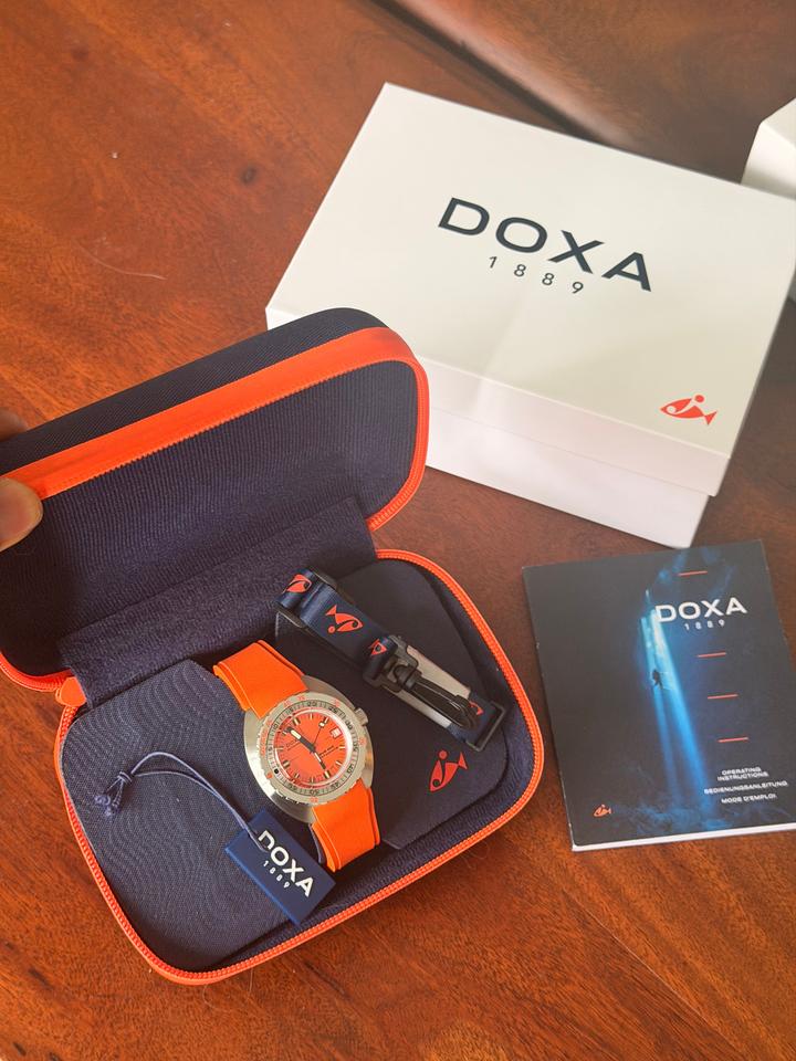 Doxa Sub 821.10.351.21