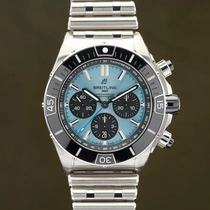 Breitling Chronomat PB0136