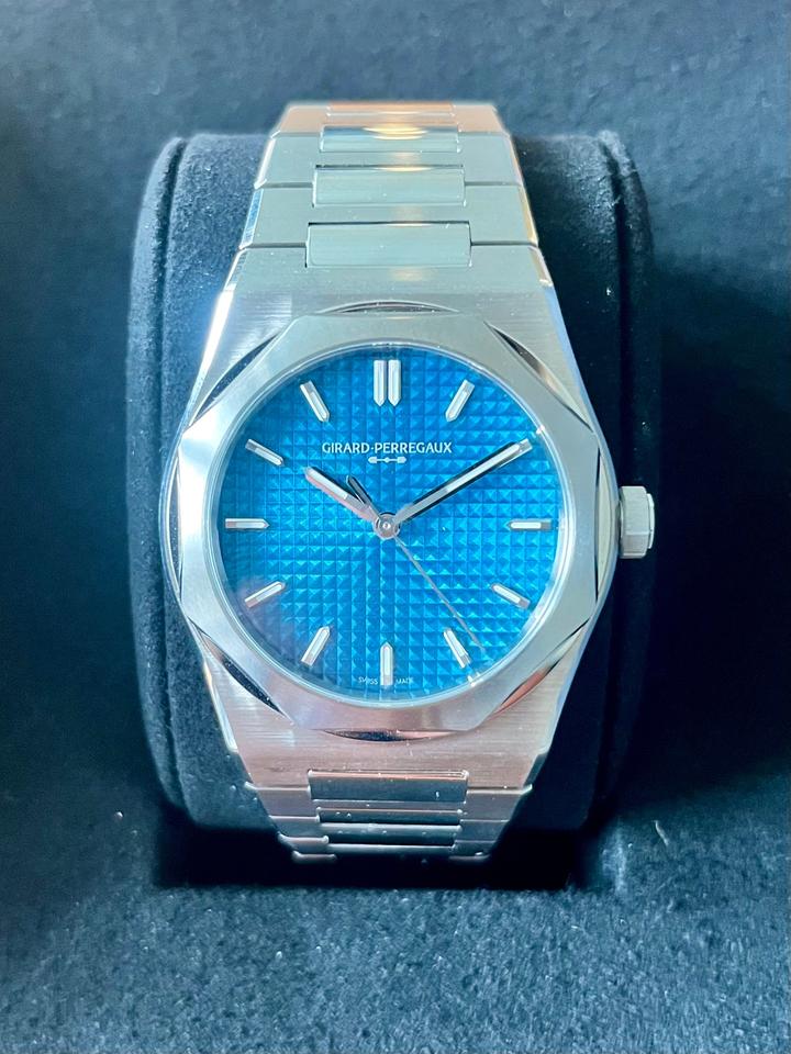 Girard Perregaux Laureato 81008-11-3530-1CM