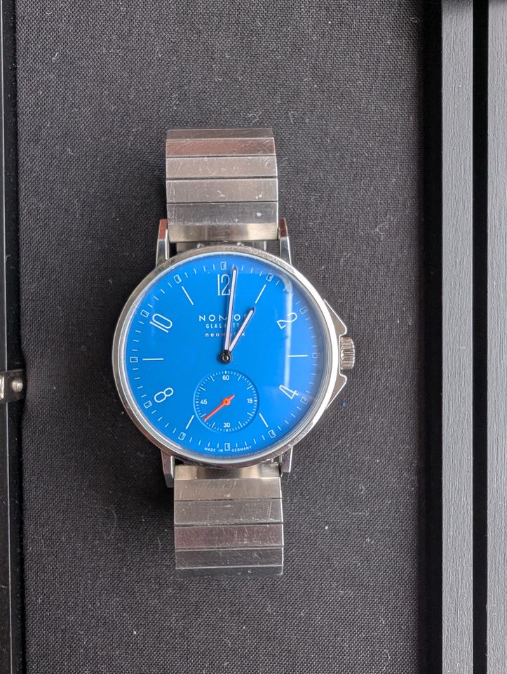 NOMOS Ahoi Neomatik 562