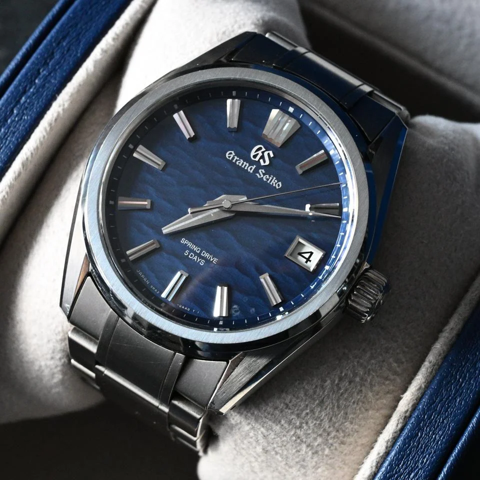 Grand Seiko Evolution 9 Collection SLGA019