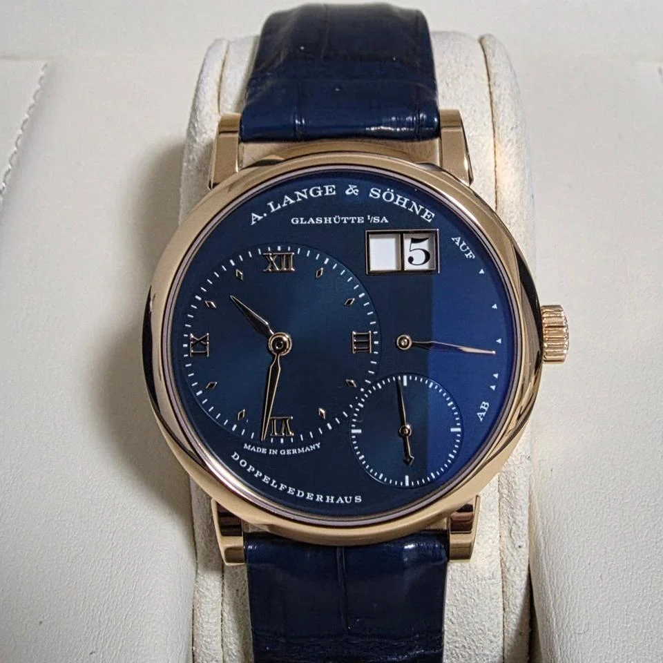 A. Lange & Söhne Little Lange 1 181.063