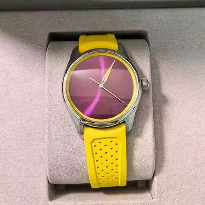 H.Moser & Cie. 3201-1203