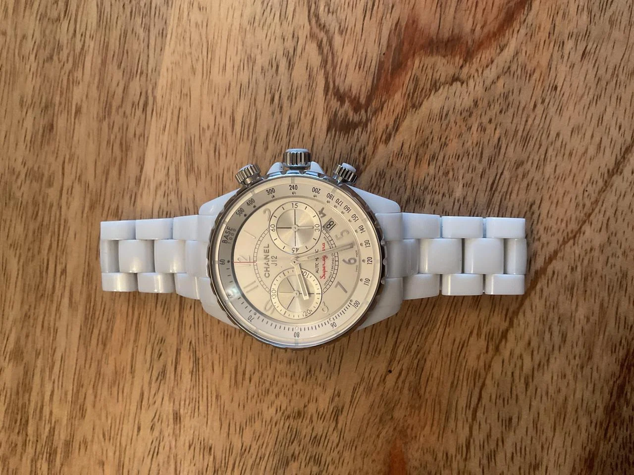 Chanel J12 H3410