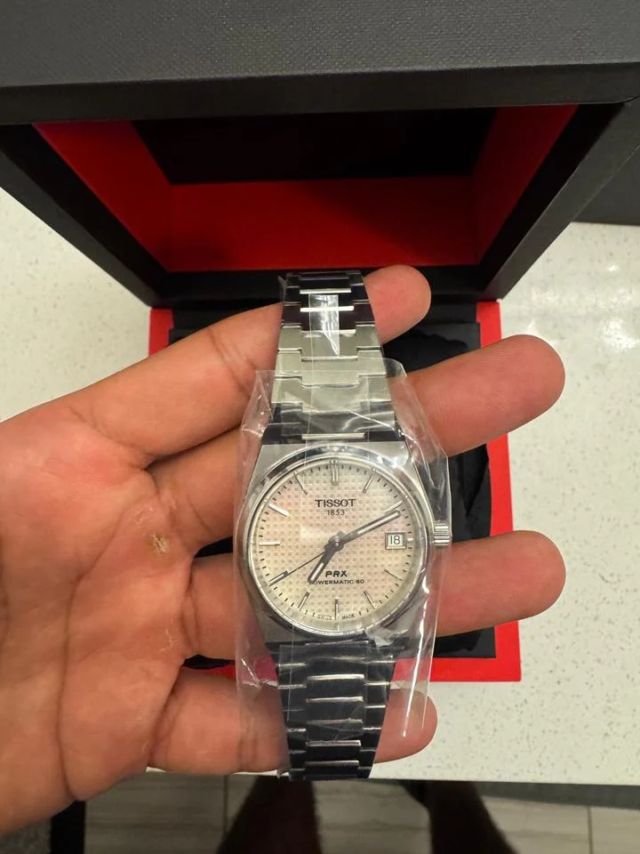 Tissot PRX Powermatic 80 T1372071111100