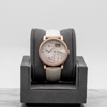 A. Lange & Söhne Little Lange 1 813.047