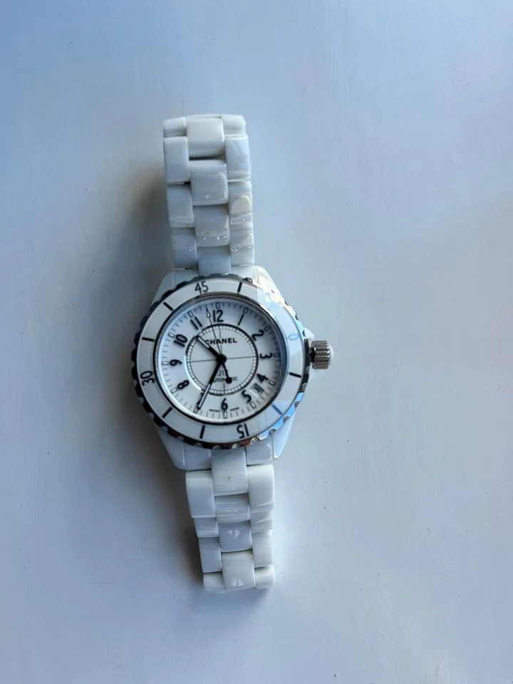 Chanel J12 H5699