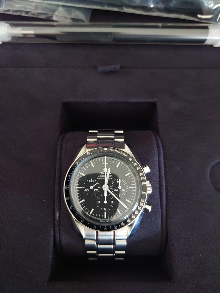 Omega Speedmaster Professional Moonwatch 311.30.42.30.01.005