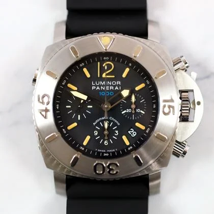 Panerai Luminor Submersible PAM 00187