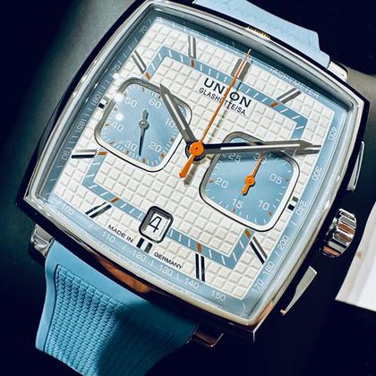 Union Glashütte Averin D015.527.17.011.02
