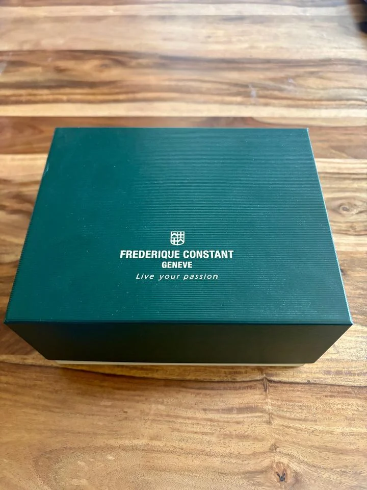 Frederique Constant Classics Business Timer FC-270N4P6B