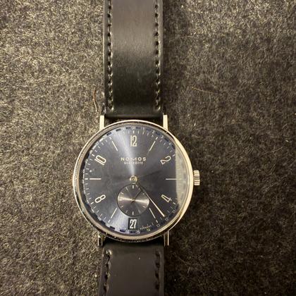 NOMOS Tangente 136.SB