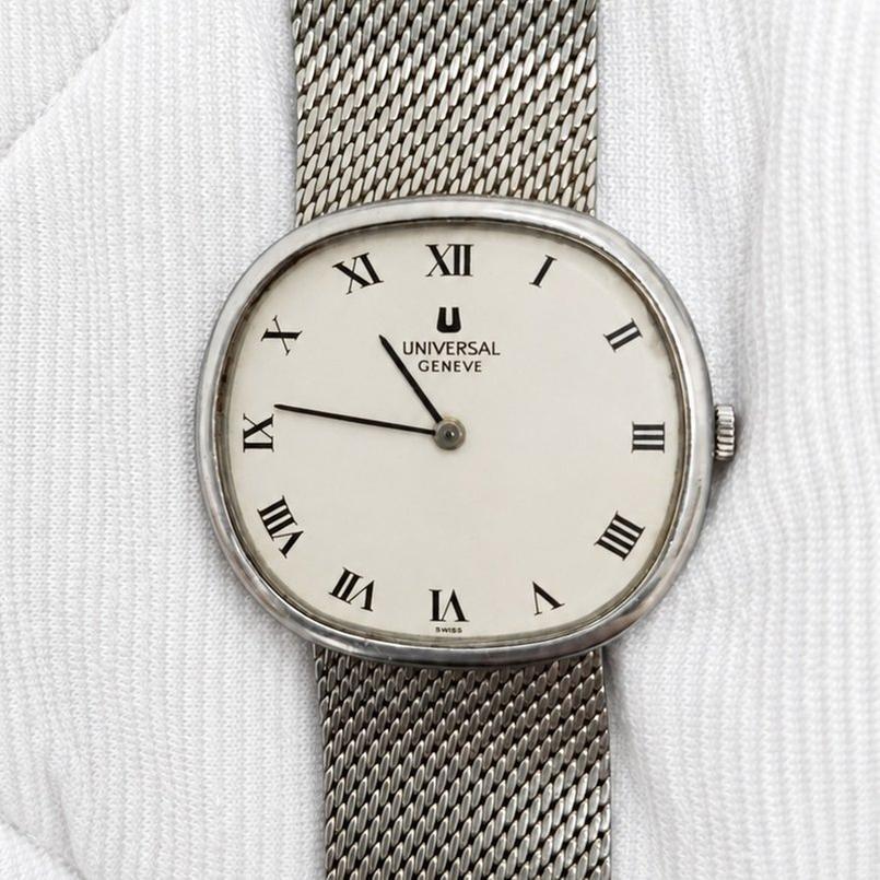 Universal Genève White Shadow 842111