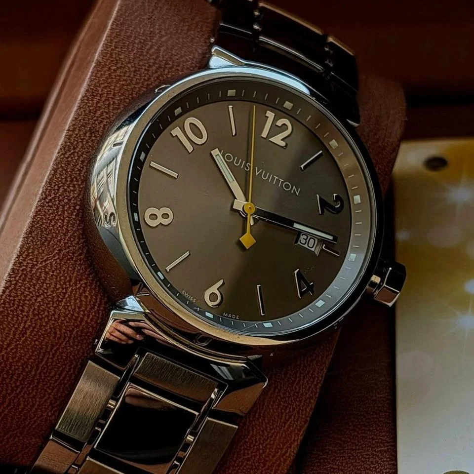 Louis Vuitton Q1111