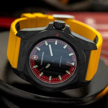 Victorinox Swiss Army I.N.O.X. 242024.1