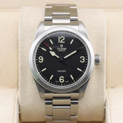 Tudor Ranger M79930-0001