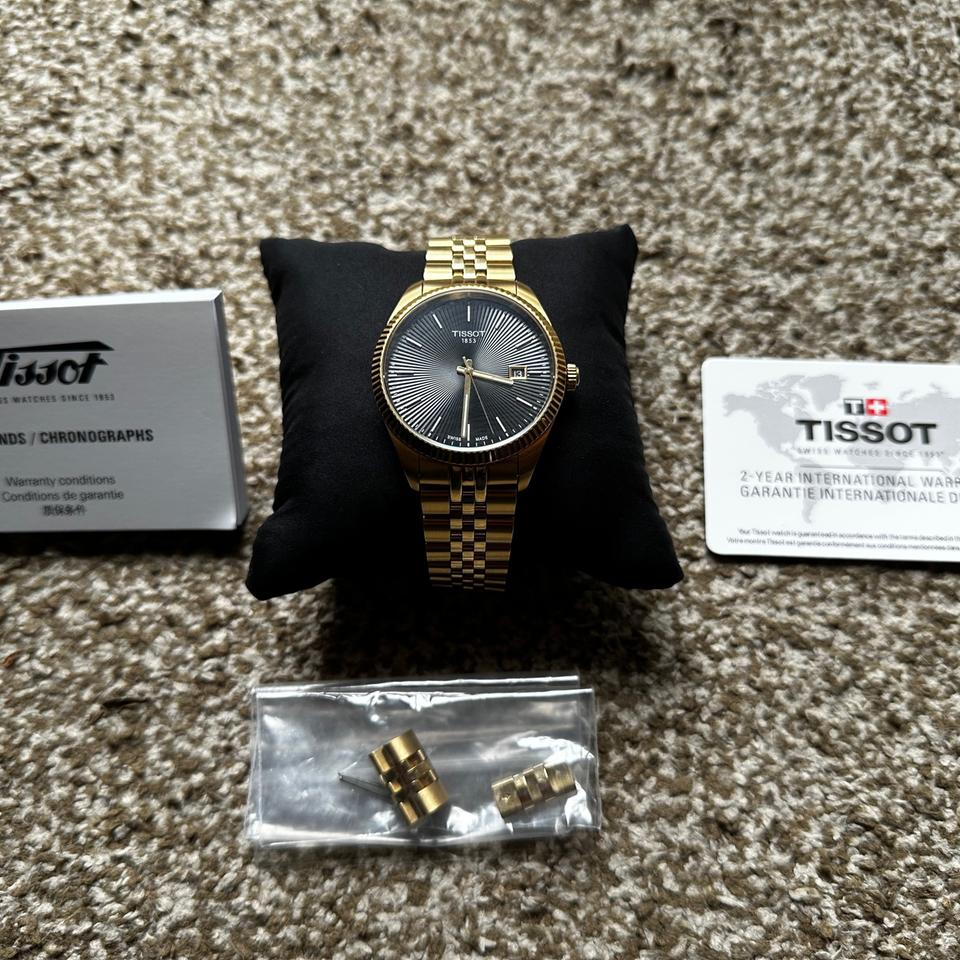 Tissot T1564103305100