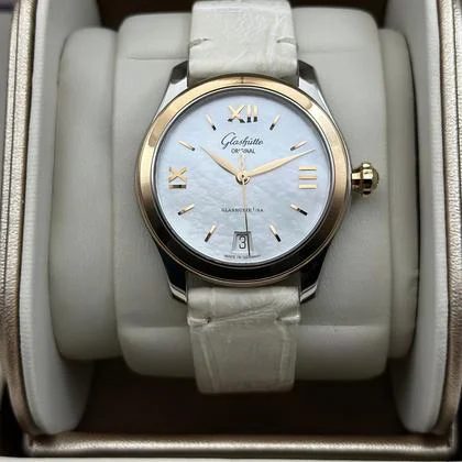Glashütte Original Lady Serenade 1-39-22-09-06-44