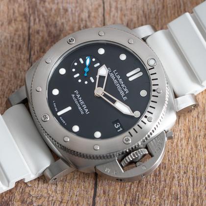 Panerai Luminor Submersible PAM00682