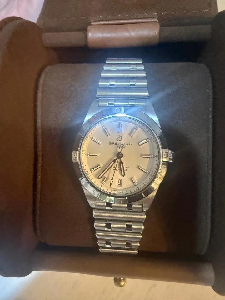 Breitling Chronomat A10380101A2A1